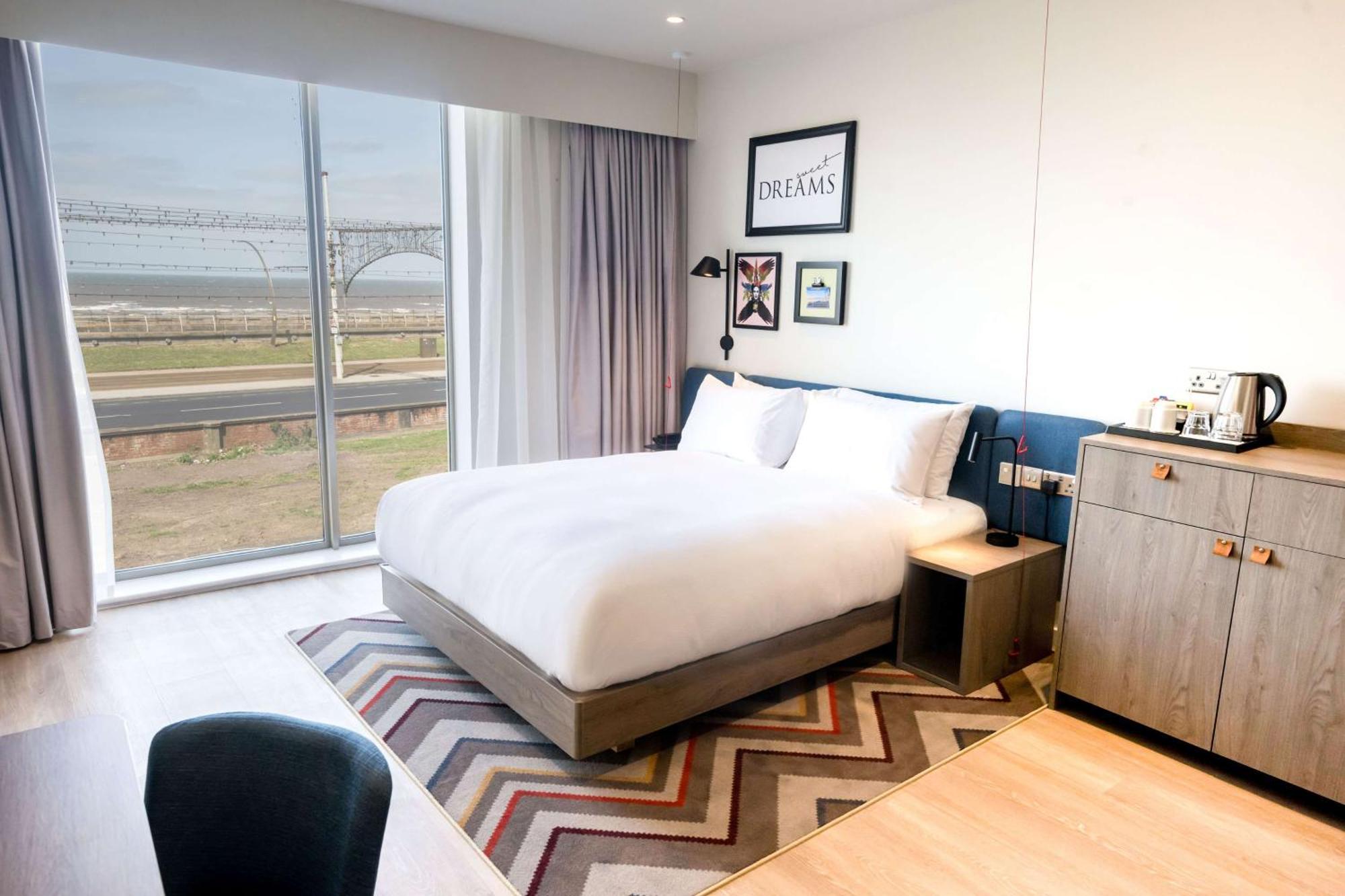 Hampton By Hilton Blackpool Hotel Ngoại thất bức ảnh