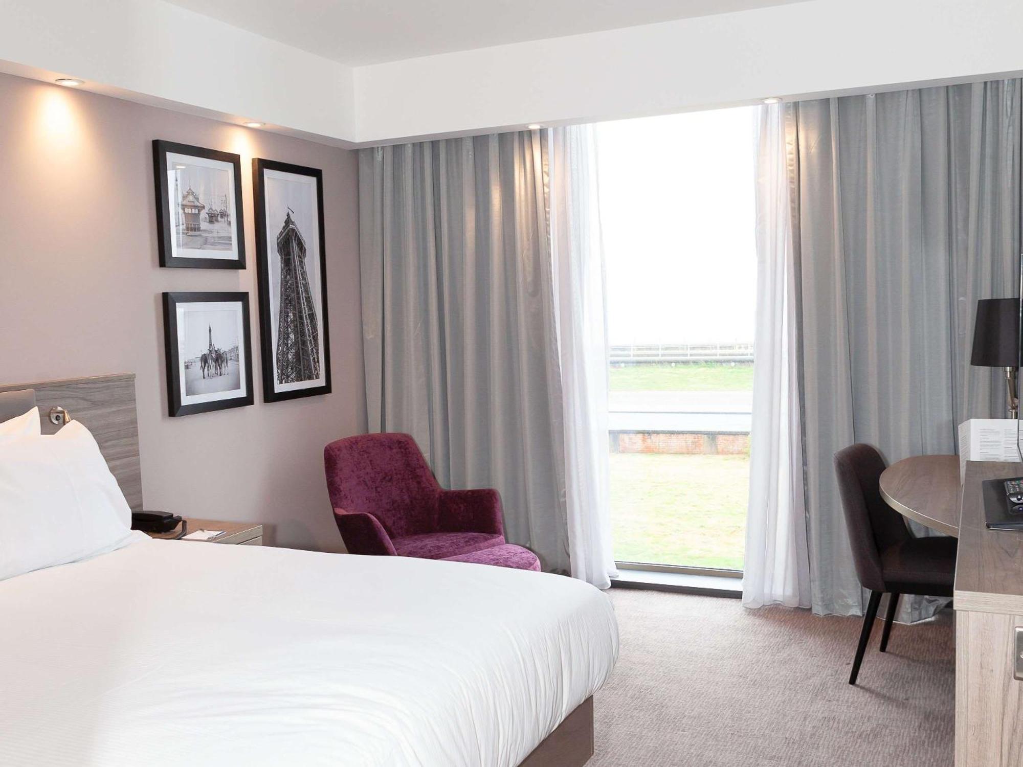 Hampton By Hilton Blackpool Hotel Ngoại thất bức ảnh